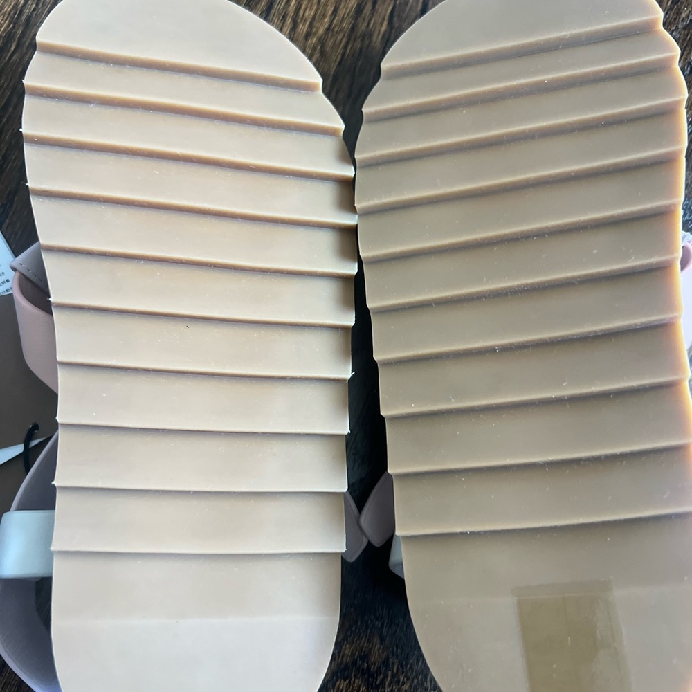 Burberry Tan Women's Sandals